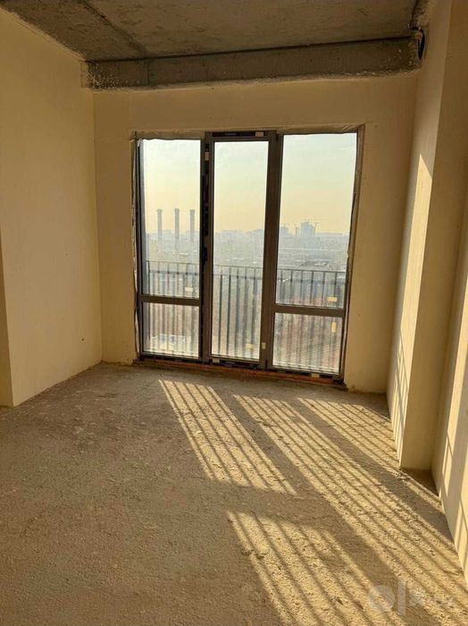 "Bobur residence Yakkasaroy 2xonali KOROBKA SOTILADI 43м2"