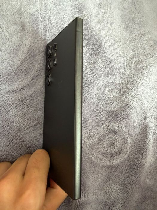 Samsung Galaxy S24 Ultra 256гб