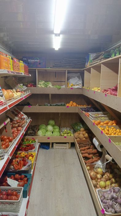 Киоска продаются срочно  .ТОрг уместен