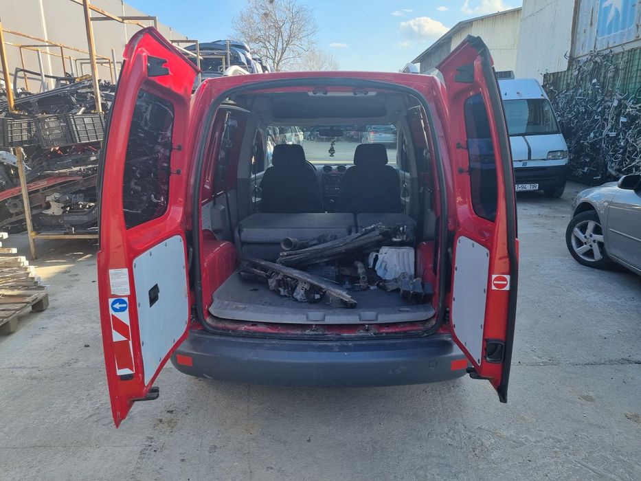 Dezmembrari  VW CADDY 3  2004  > 0000 2.0 SDI Motorina