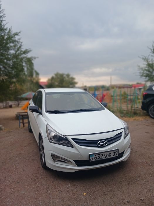 Hyundai accent 2015г