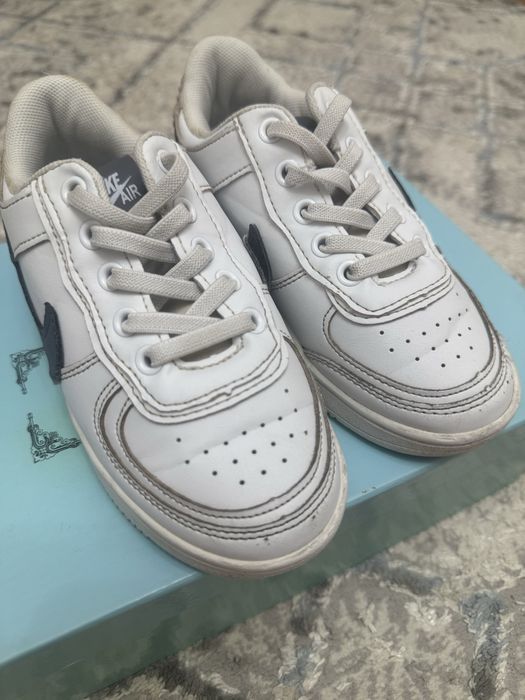 Обувь детская кроссовки 2000