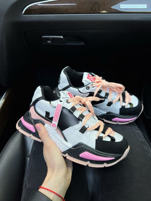 Dolce & Gabbana дамски обувки – уникални модели