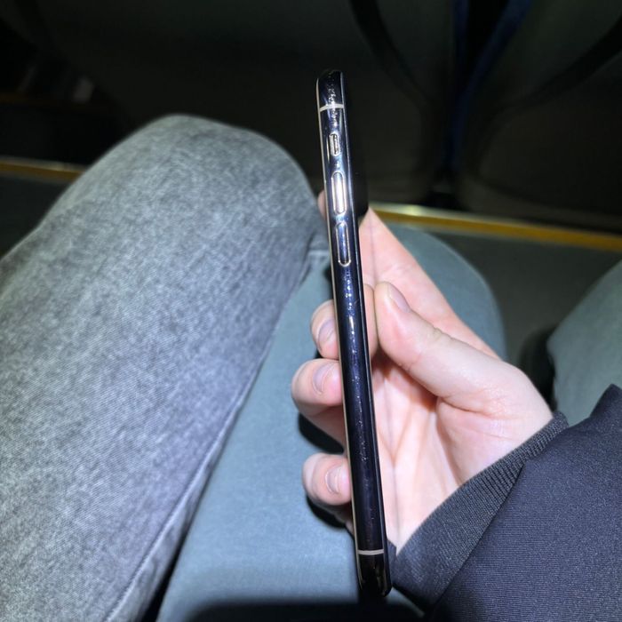 Продам iphone 11 pro 256gb