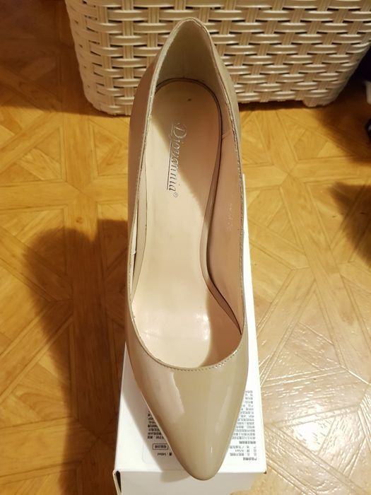 Туфли Djovannia.