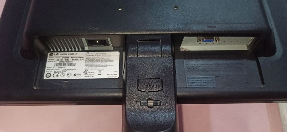 Hujjat ishlari uchun kompyuter