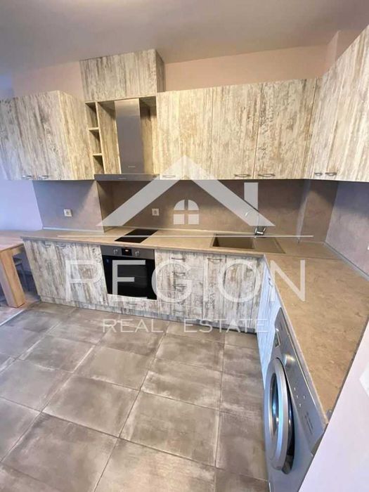 Дава се под наем Тристаен апартамент в Варна, Окръжна болница - 110 кв.м за 510 € - Снимка #1