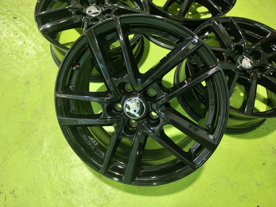 17 5x112 Skoda лети джанти 5х112 шкода