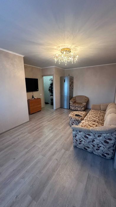 СРОЧНО продам 3 комнатную квартиру