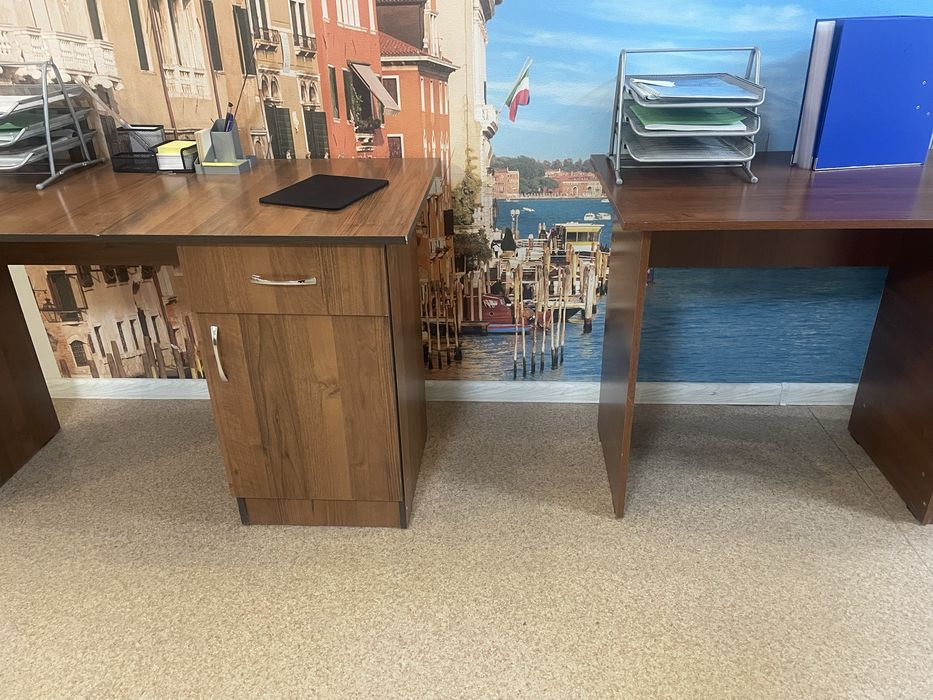 Продам письменный стол