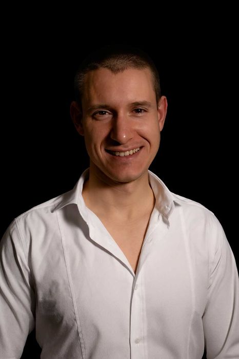 Разбираш английски, но не говориш? Уроци (A1–B2)