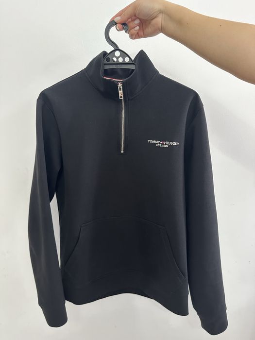 одежда          .