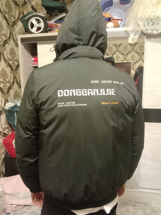 Продам куртку двухстороннюю