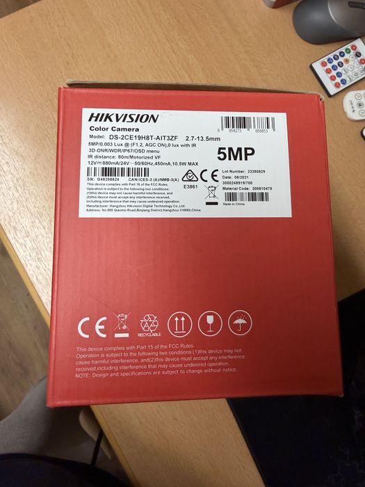 Camera exterior Hikvision 5 MP, IR 80 m, 2.7 - 13.5 mm, motorizat, nou