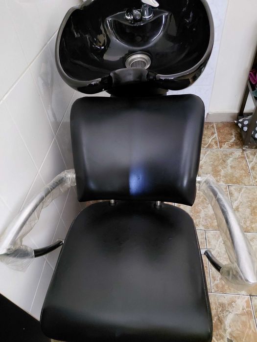 Vanzare unitate spalare coafor