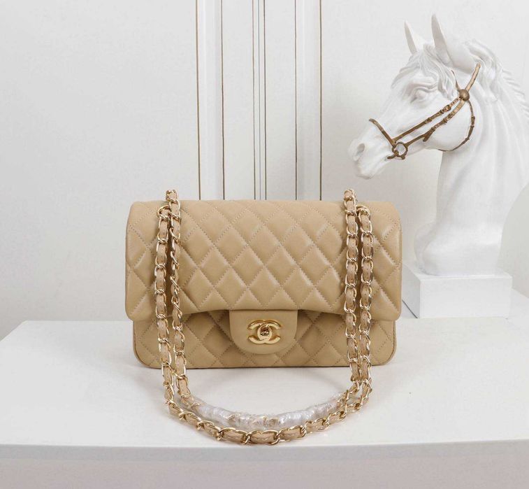 Geantă Chanel din Piele Bej, Poseta Chanel din Piele Crem