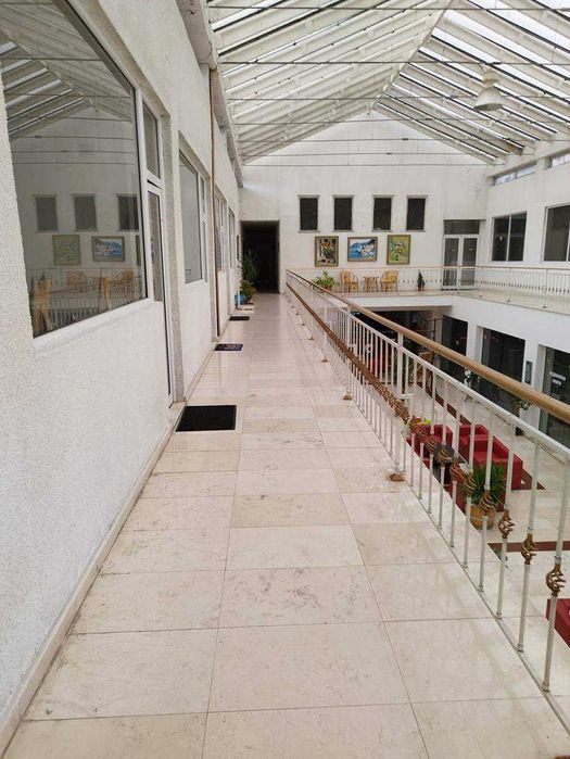 Дава се под наем Магазин в София, Център - 35 кв.м за 428.4 € - Снимка #2