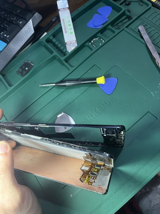 Inlocuire piese Display, Spate/Capac Telefoane