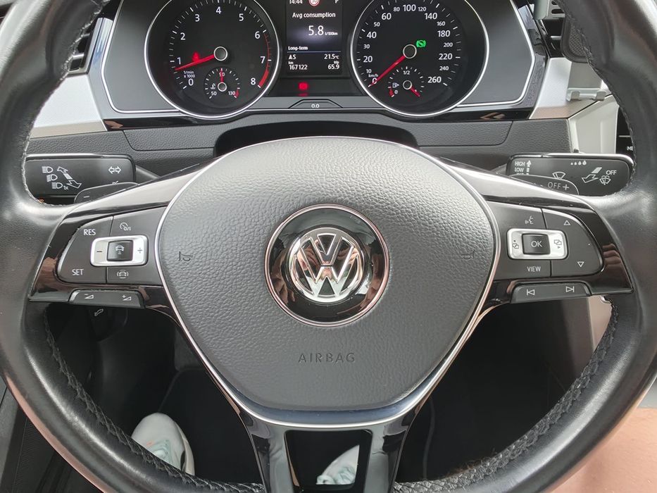 Volkswagen Passat B8 1.5 TSI  Comfortline
