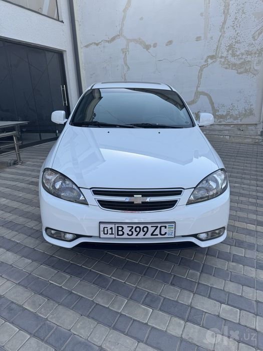Chevralet Gentra elegant +
