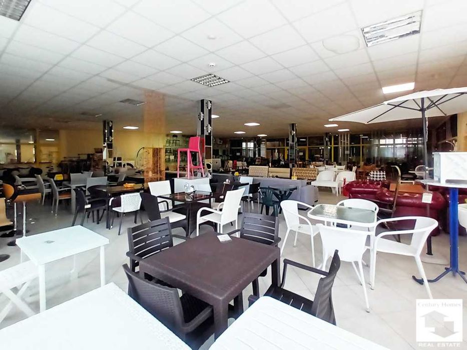 111381 Просторен магазин с чудесна локация в кв. Бузлуджа, В. Търново