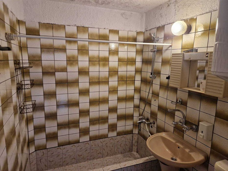 Тристаен апартамент Левски Г -165500евро
