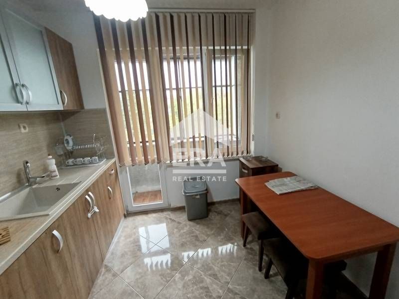 Дава се под наем Тристаен апартамент в Варна, Чайка - 72 кв.м за 509.49 € - Снимка #1