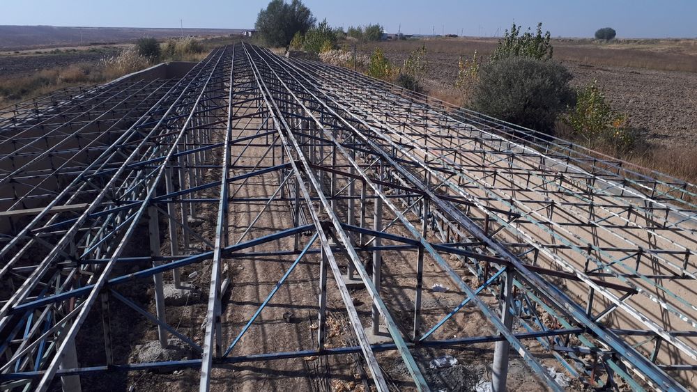 Катта хажмда томлар йопапиз ва куриб берамиз  тез ва сфатли