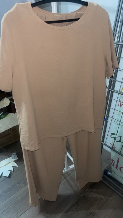 Кастюм двойка 50р