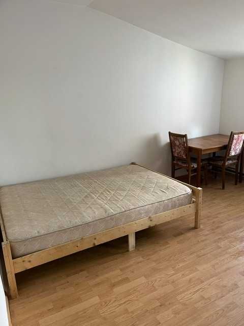 Camere de inchiriat la casa in Copou(zona Sararie-Stadion)