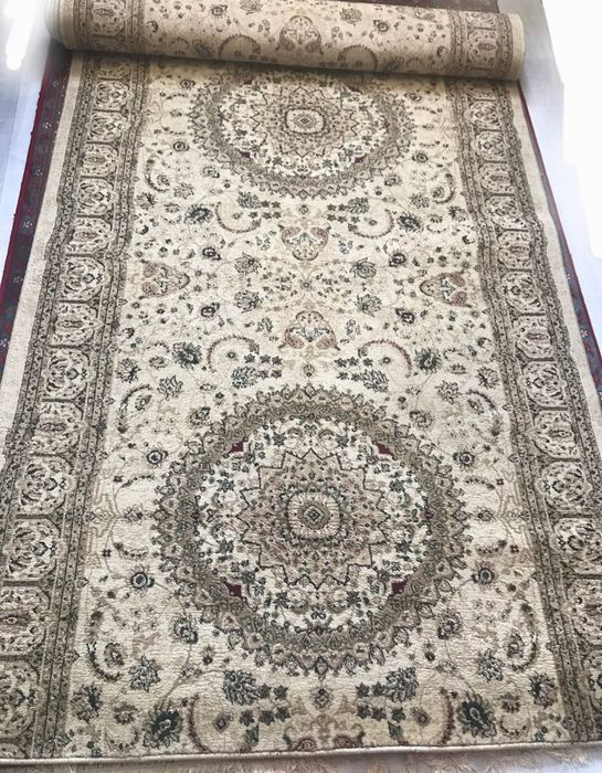 Продаю ковёр 2×3 м