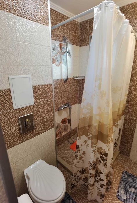 Дава се под наем Тристаен апартамент в Бургас, Сарафово - 80 кв.м за 600 € - Снимка #6