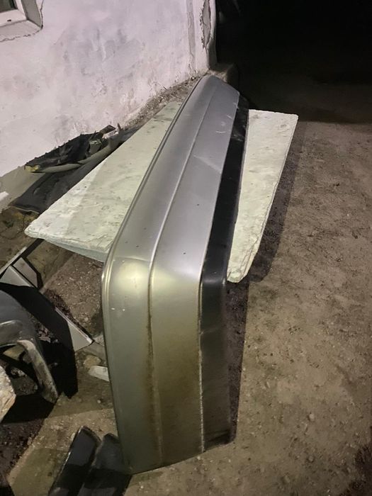 Бампер 210 мерс до рест