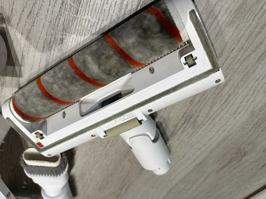 Вертикална прахосмукачка Xiaomi Dreame V9