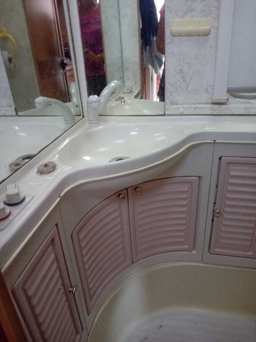 Каравана Swift UK 400 CHALLENGER с голям фортселт