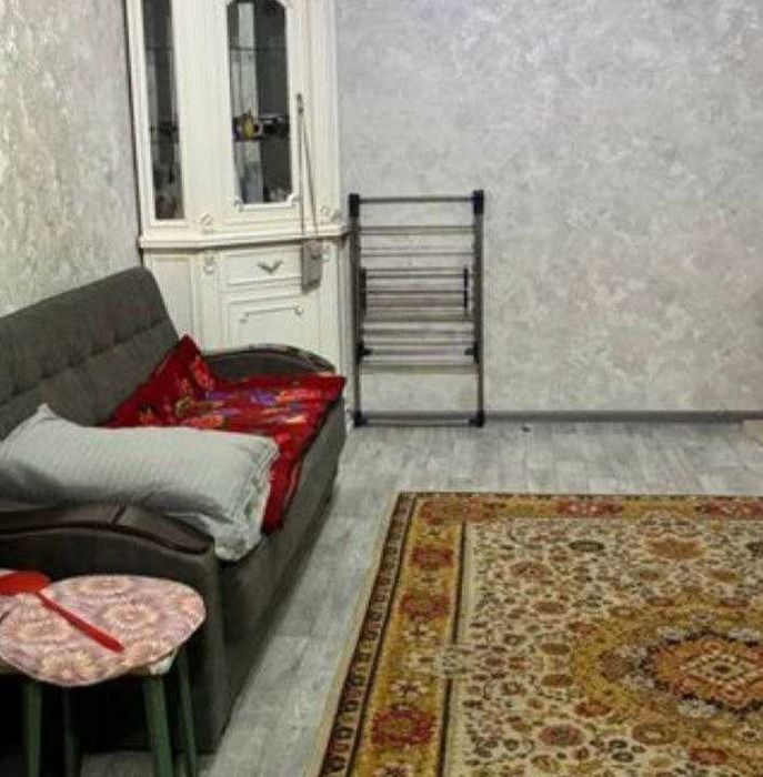 Продаётся 1/4/4 Юнусабад 13. Ипотека да