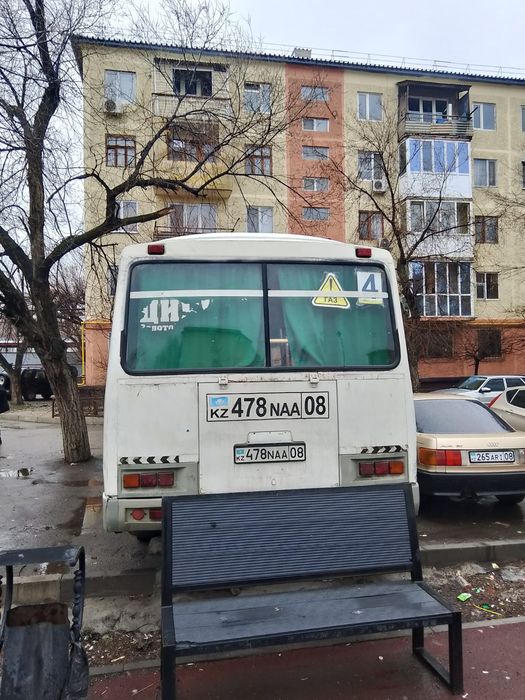 Продаю автобус хорошем в состояние.