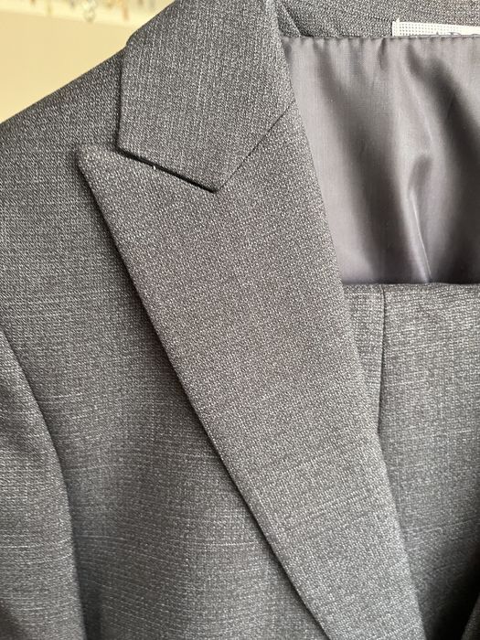 Костюм мужской тройка