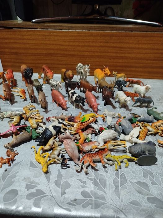 Фигурки животный мир 92шт