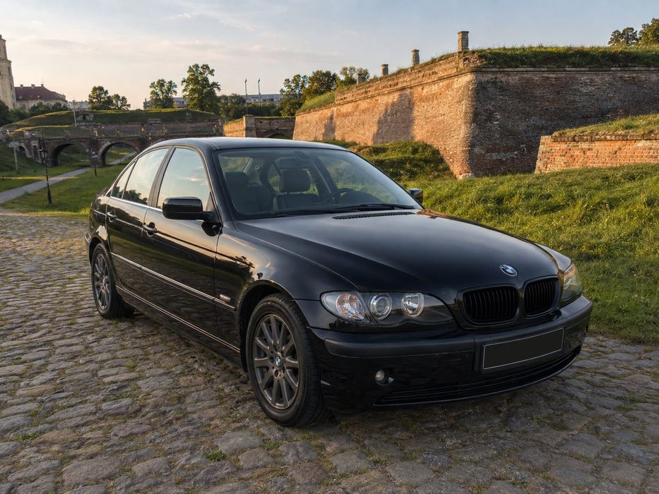 BMW 318i variante auto să transpor gratuit la domiciliu