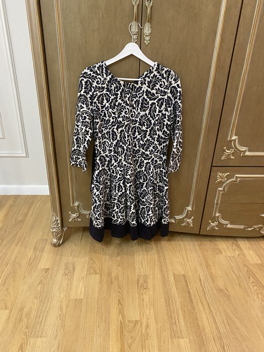 Все платья по 3000 тг