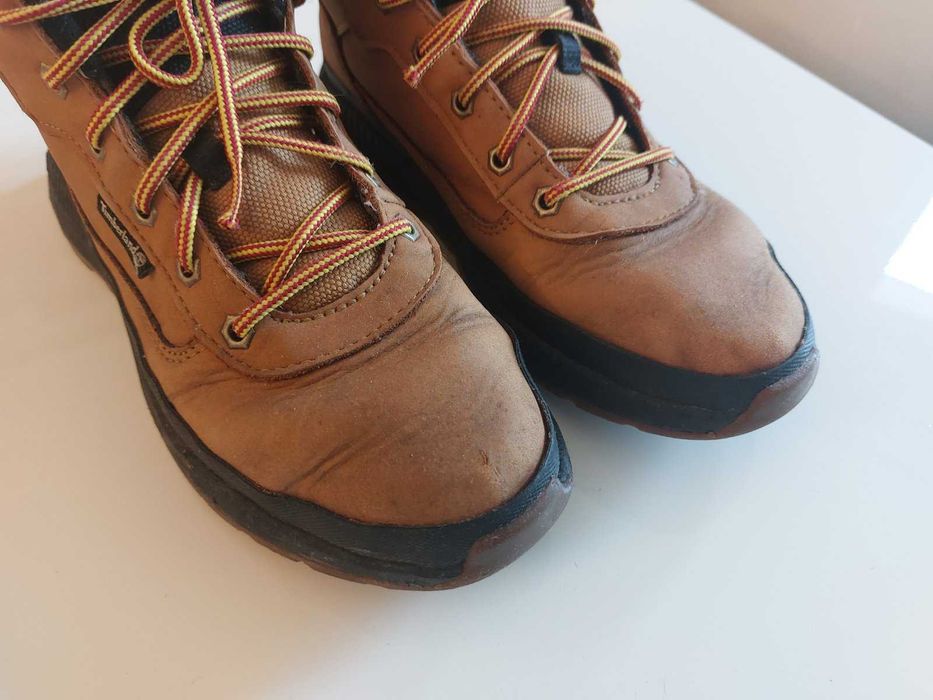 Юношески обувки Timberland Field Trekker Mid Lace-Up Trainer