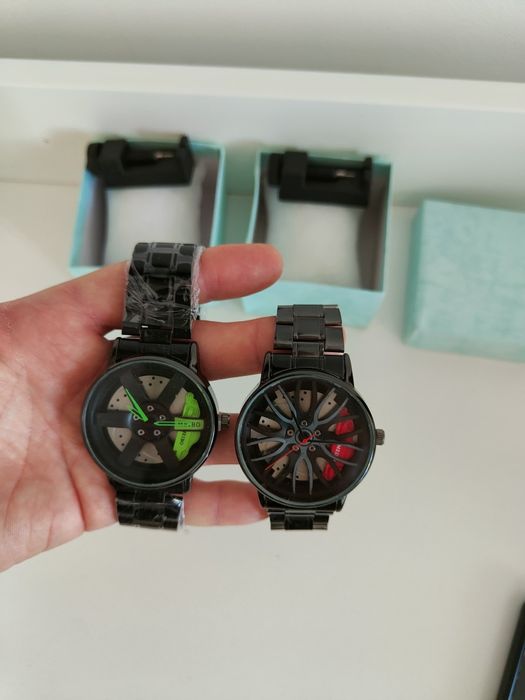 Ceas Barbati curea metalica , model deosebit roata etrier