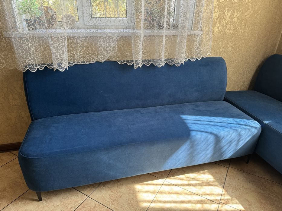 Мебель комплектом