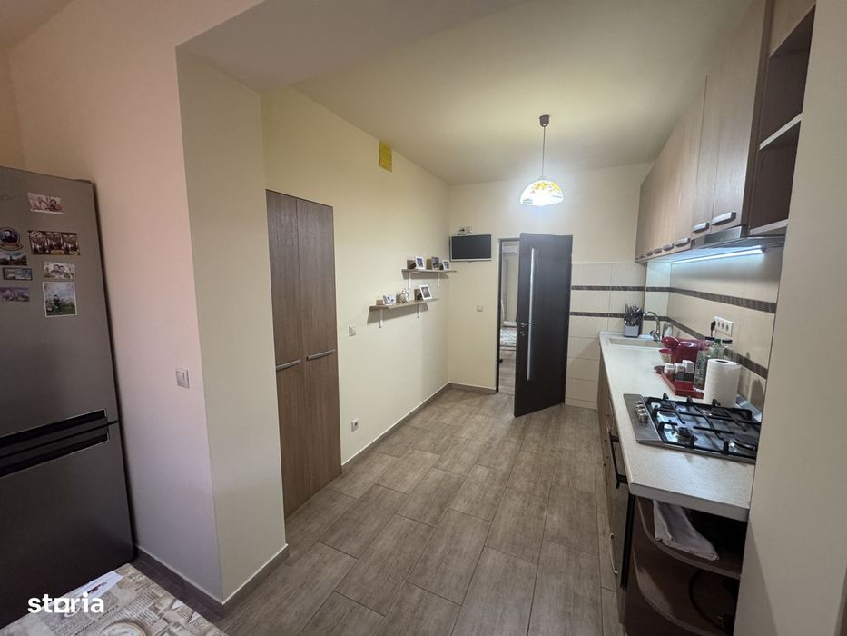 Apartament cu 3 camere, 77,7 mp, decomandat , etaj 2 din 4 Avram Iancu