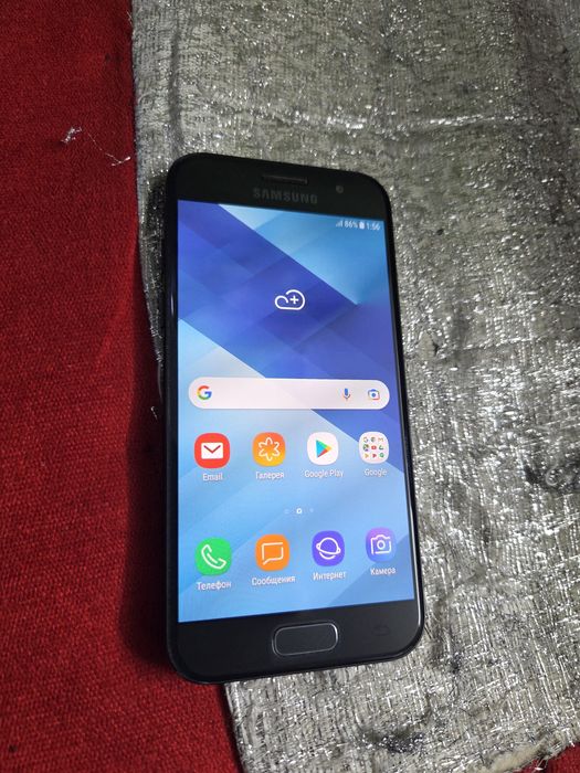 Samsung A3 (2017)