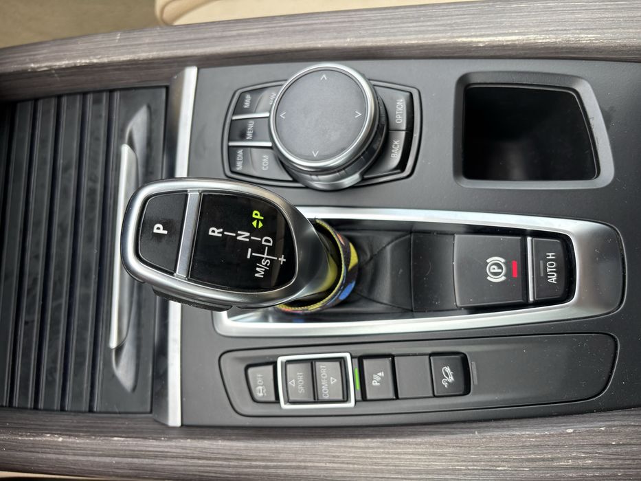 Proprietar vand BMW X5 f15 -2017-217033 km.