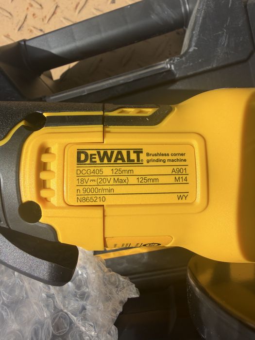 Flex DeWalt cu baterie 5ah 20v si incarcator nou nefolosit