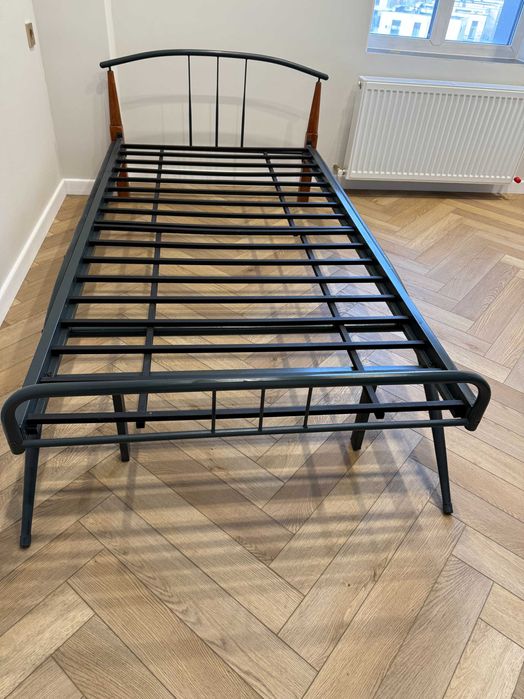 Кровать односпальная