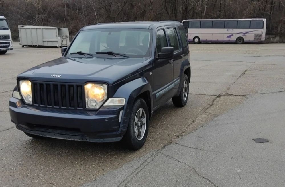 Jeep Cherokee 2.8 CRD